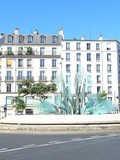 Paris : Fontaine de la place Gambetta - XXème