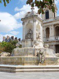 Paris : Fontaine Saint Sulpice, élégance renaissance pour une composition du XIXème siècle - VIème