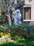 Paris : La Moisson, une oeuvre de Léon Deschamps - Place Rhin-et-Danube - XIXème siècle