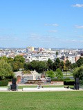 Paris : Parc de la Butte du Chapeau Rouge, petit frère méconnu du parc des Buttes Chaumont - XIXème