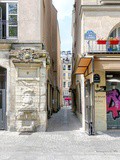 Paris : Rue de Venise, vestige médiéval, modernité triomphante - IVème