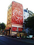 Sunday Street Art : Jérôme Mesnager - Danse des hommes blancs - rue de Ménilmontant - Paris 20 - 1995
