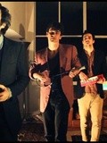 Video Killed the Radio Stars : Feu ! Chatterton - La mort dans la pinède