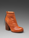 New in my shoesing : « the rumble in cognac leather » by jeffrey campbell