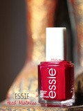 Head Mistress // Collection Stylenomics by Essie  // Back to Basics