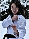 Une Taekwondoïste sous la neige