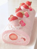 Ari-kanon:

ベビーピンクの苺レアチーズロールケーキ